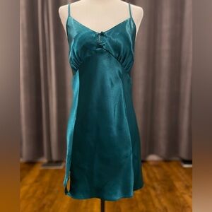 Rare vintage La Senza satin chemise nightie NWT